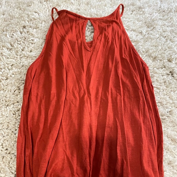 Red fringe tank top - Picture 2 of 2